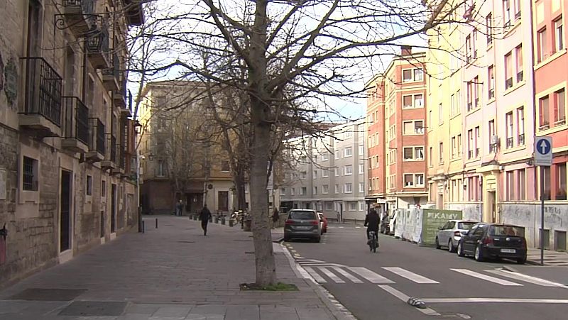 Agresión a una pareja homosexual en Vitoria - Telenorte - País Vasco | Ver