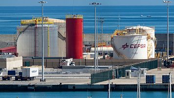 Una fuga de gas provoca el cierre del puerto de Melilla