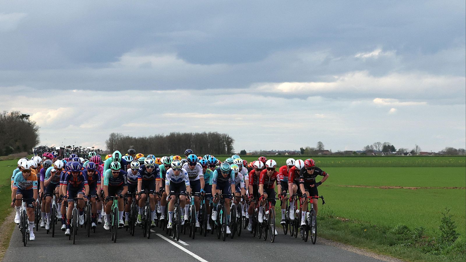 Ciclismo - París-Niza. 2ª etapa: Èpone - Montargis - Ciclismo | Ver