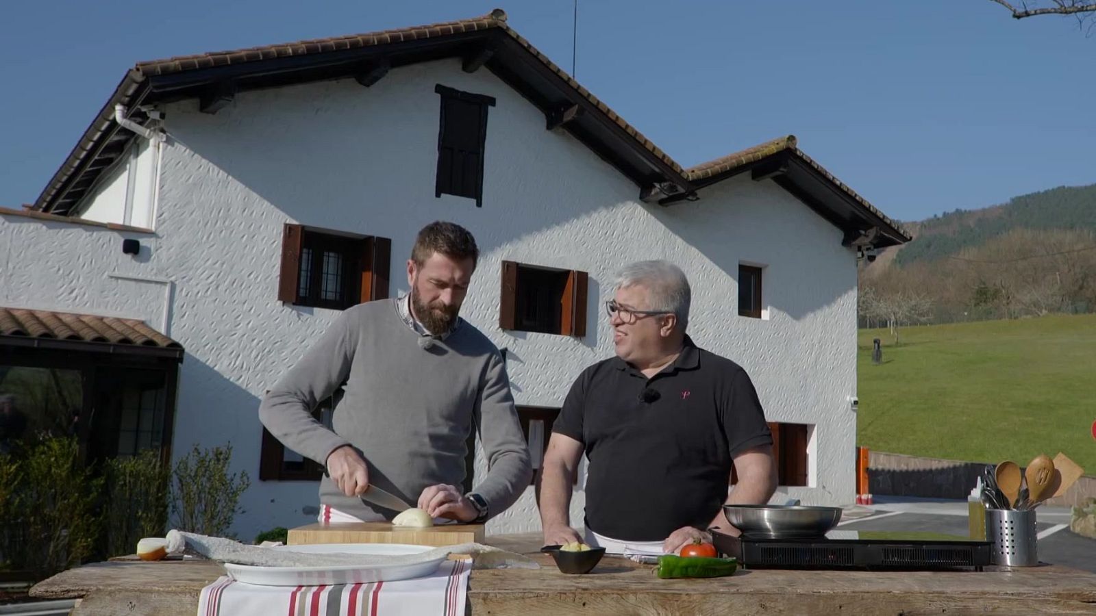 Baserri Gourmet - T2 - Episodio 6: Patxiku Enea - Torre de Oña - Baserri Gourmet | Ver