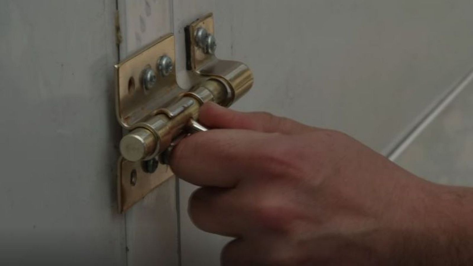 Comando DAG: ¿Cómo pedir ayuda cuando el agresor es tu propio hijo? - Directo al grano | Ver