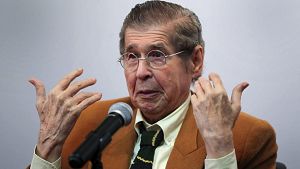 Muere Alfredo Bryce Echenique a los 87 a�os, el �ltimo gran representante del Boom latinomericano