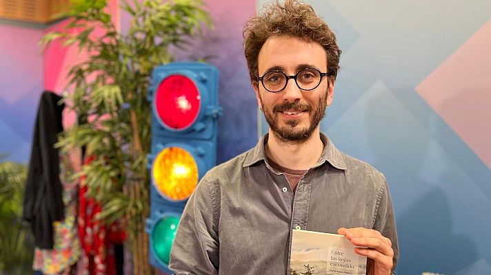 Mañana más. En play - Capitão Fausto y David Muñoz Mateos