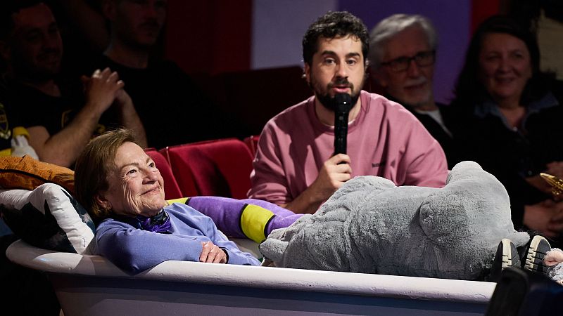 La Revuelta | "Vacunación y educación para todos y todas" - La Revuelta | Ver