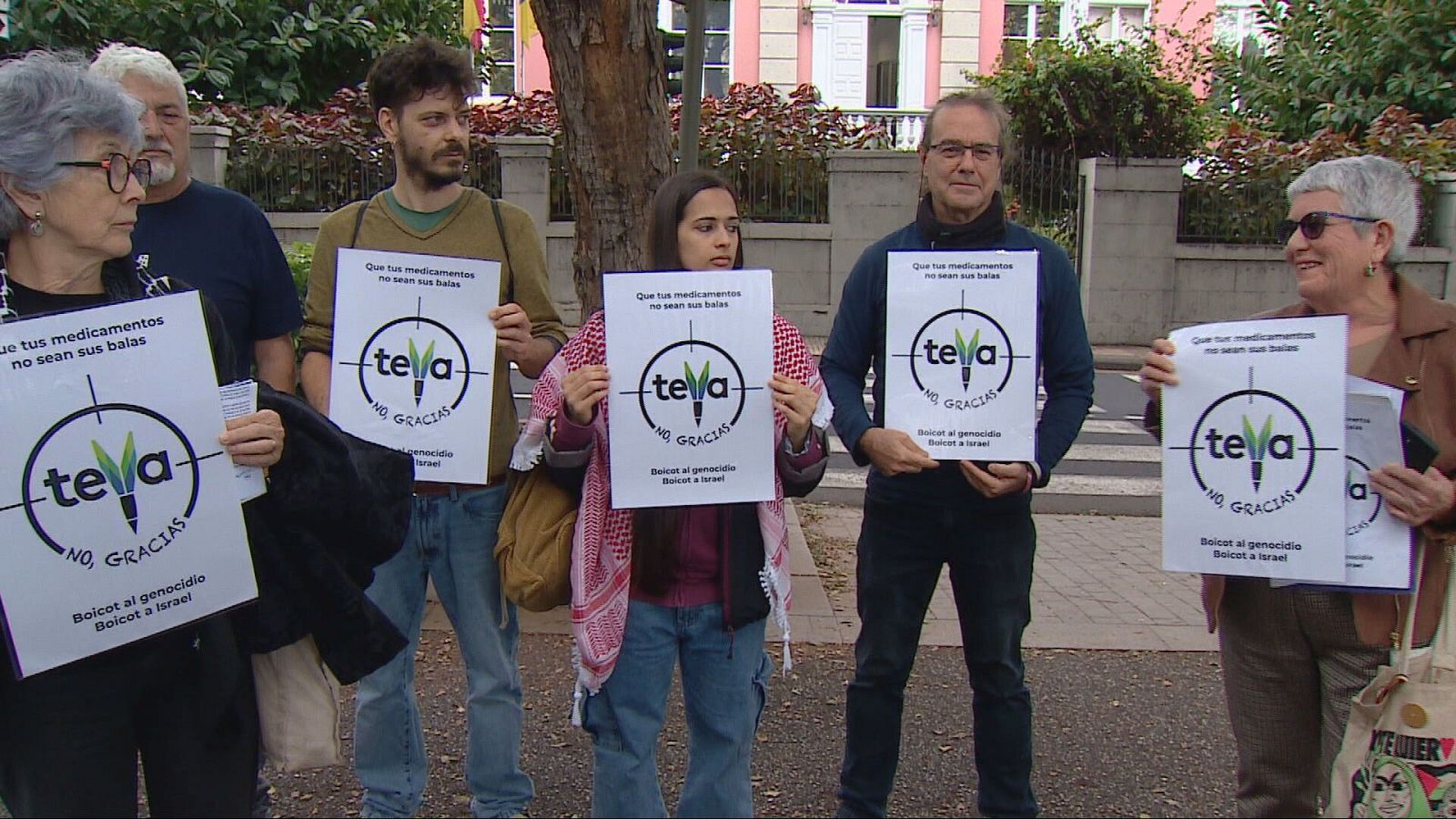 Colectivos sociales piden boicotear fármacos de la farmacéutica israelí TEVA - Telecanarias | Ver
