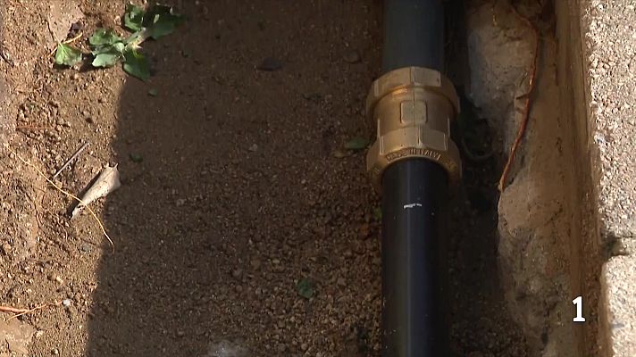 L'Informatiu - La Diputació de Barcelona detecta 700 fuites de canonades als municipis i estalvien milions de litres d'aigua