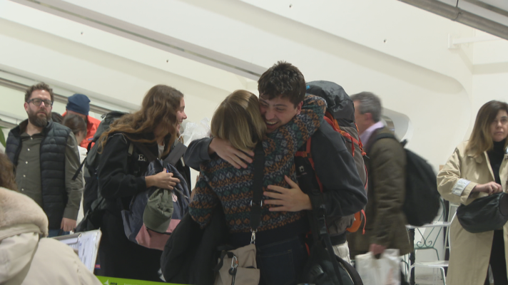 Telenavarra - Ocho estudiantes MIR de la UPNA regresan de Sri Lanka