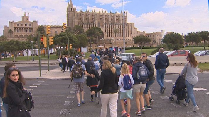 Informatiu Balear - L'economia de les Illes, pendent de la guerra de l'Iran
