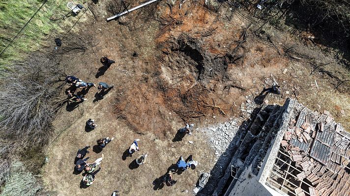 Telediario 1 - Hizbulá lanza 200 proyectiles contra Israel y Netanyahu amenaza con una invasión inminente del sur del Líbano