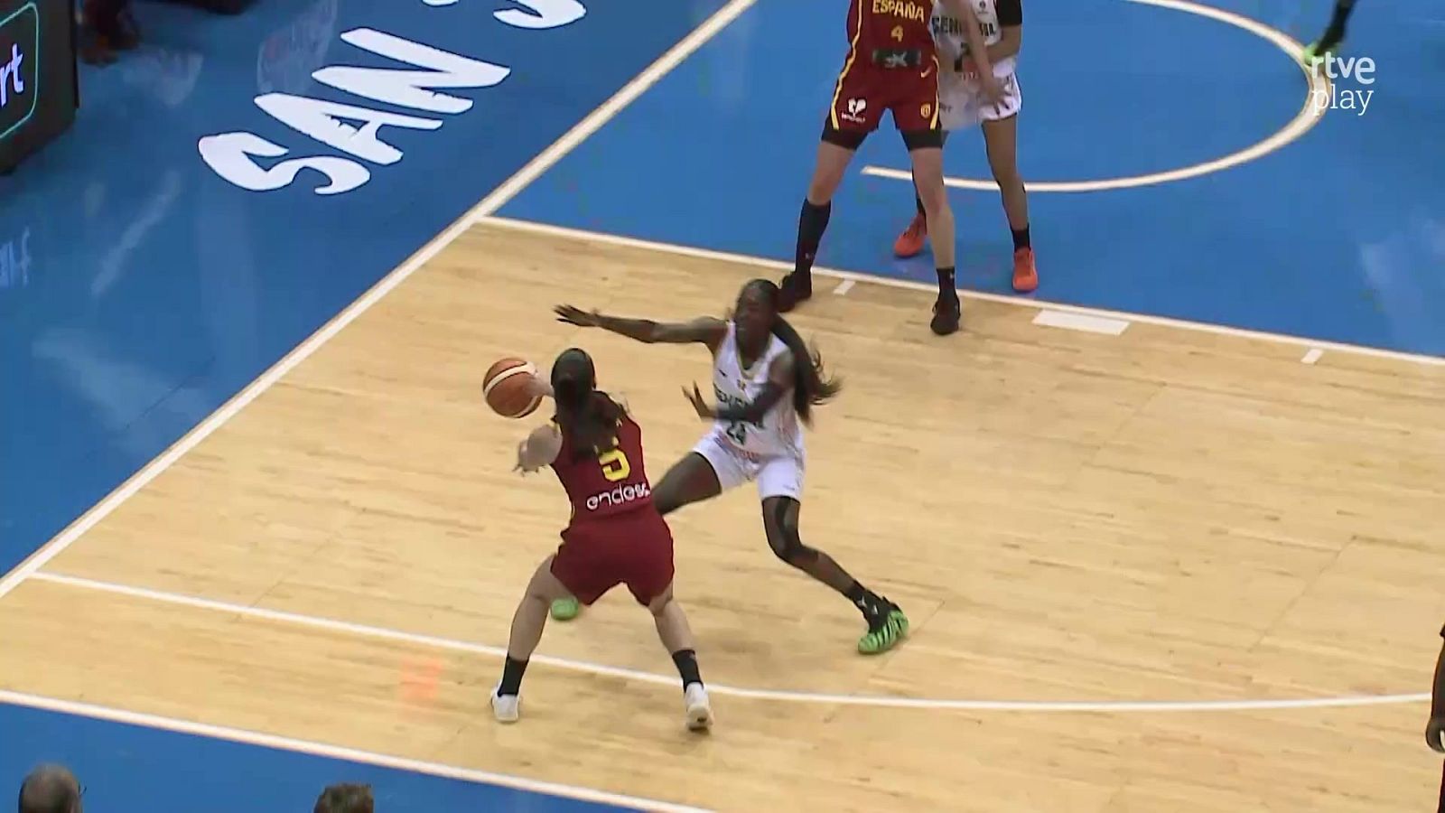 Baloncesto - Torneo Clasificación Campeonato del Mundo Femenino: Senegal - España  - Baloncesto en RTVE | Ver