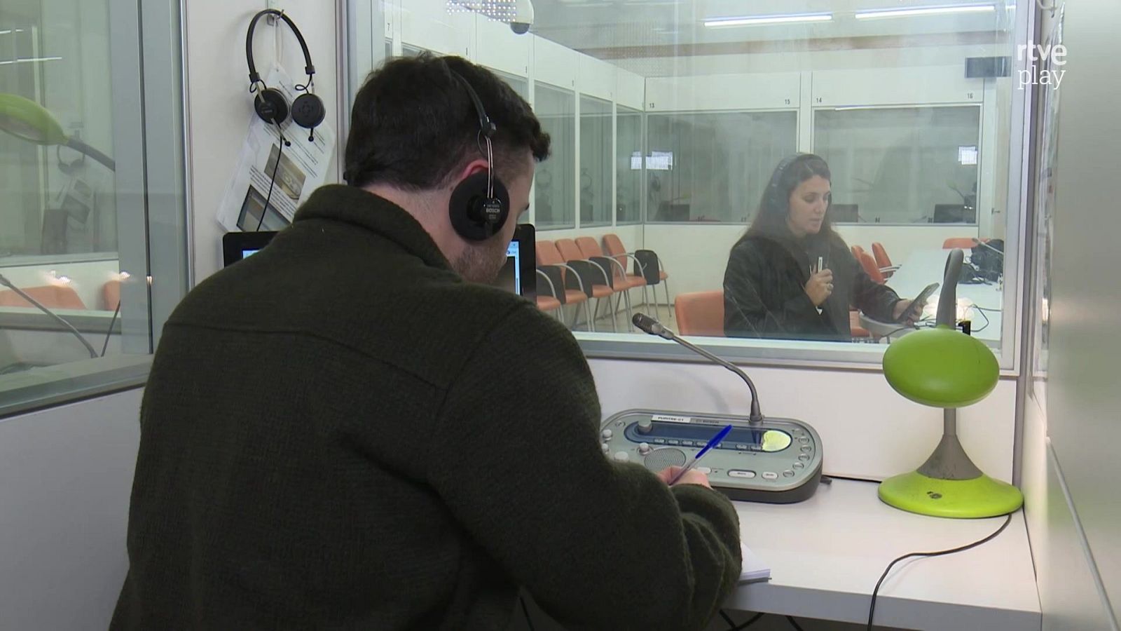 Con sello Erasmus+ - Aquí hay trabajo | Ver