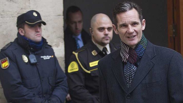 Telediario 1 - Urdangarin declara por Nóos