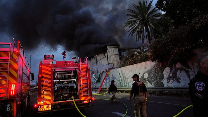 Telediario 2 - Irán extiende el campo de batalla para multiplicarle los frentes a Estados Unidos e Israel