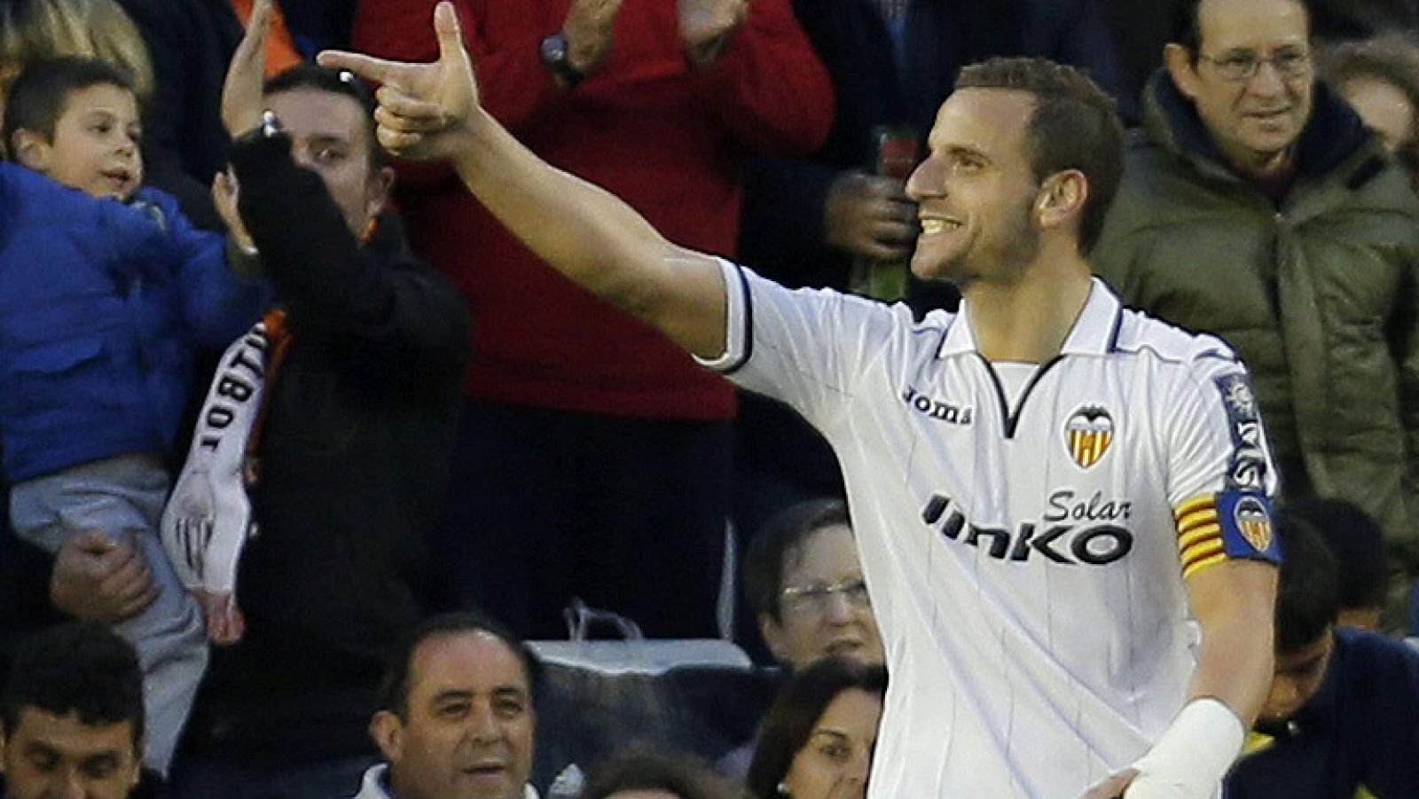 El Valencia, seria amenaza en La Romareda | Ver