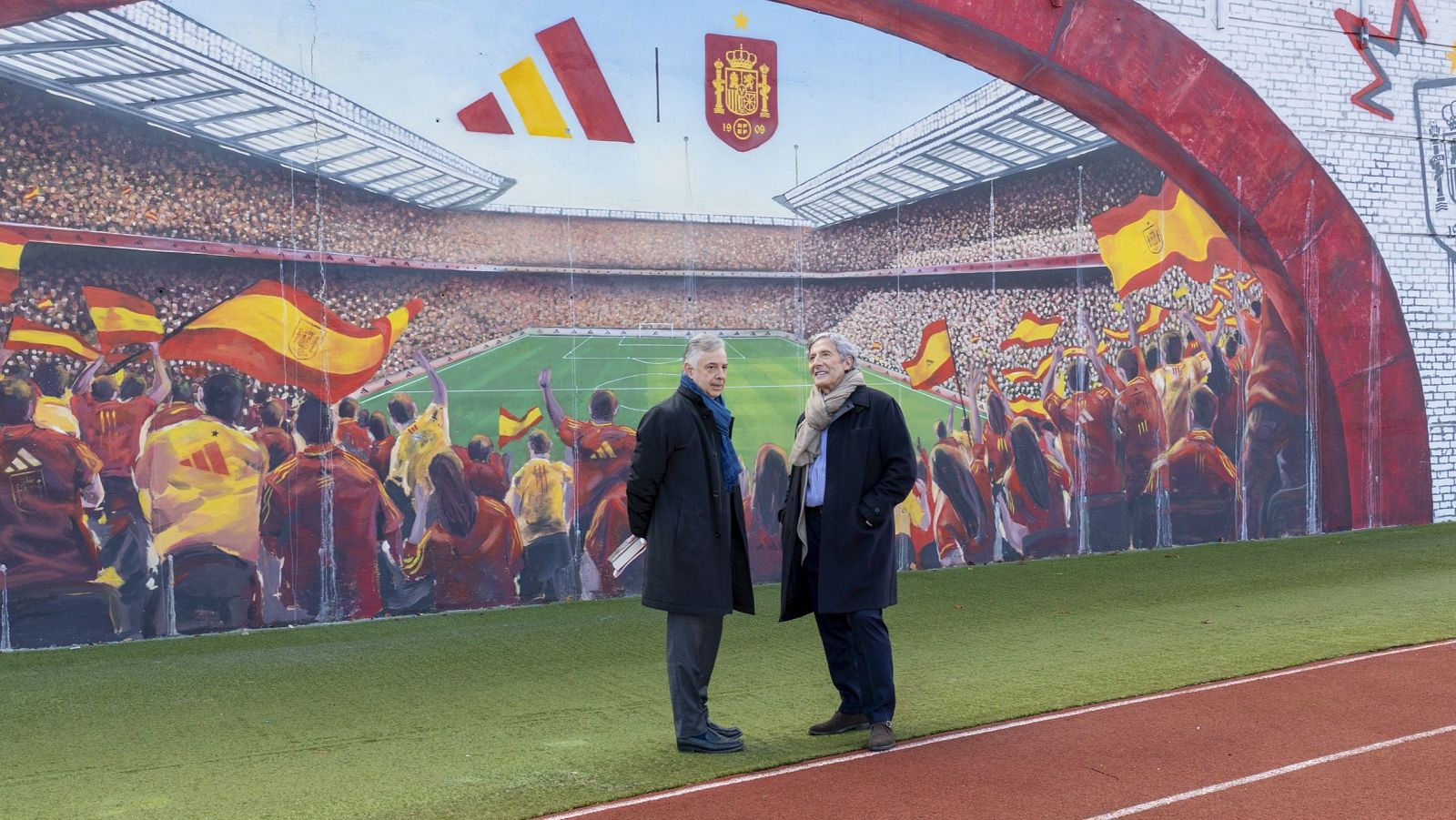 Plano general - Jesús Alvárez - Plano general | Ver