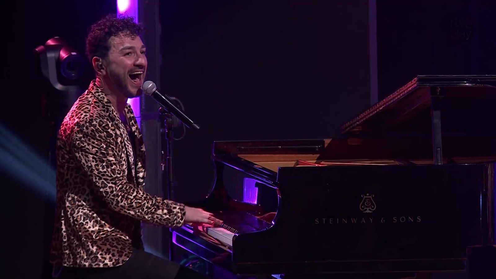 Las noches del Monumental - Momo  - Las noches del Monumental | Ver