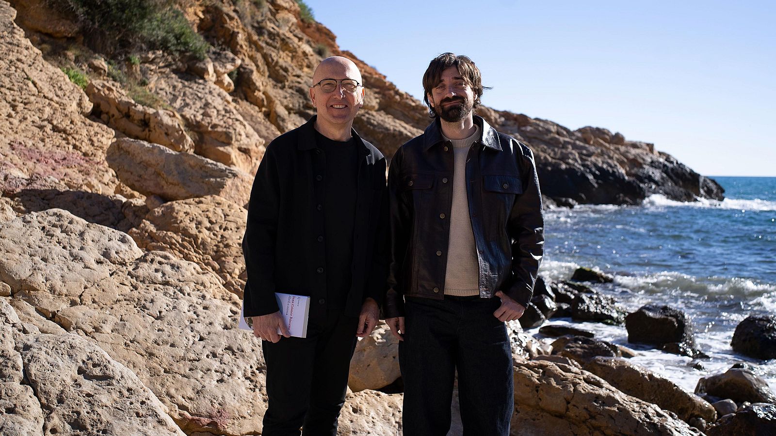 Página Dos - Juan Gómez Bárcena - Página Dos | Ver