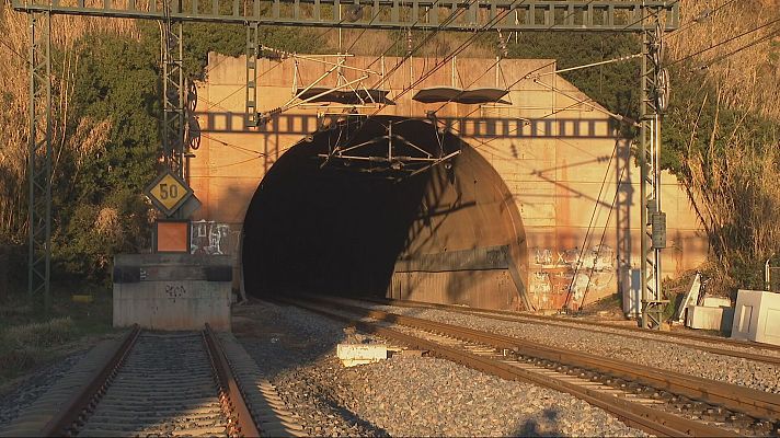 L'Informatiu - Nou tall al túnel ferroviari de Rubí