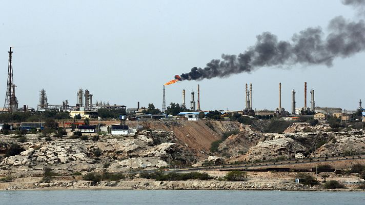 Telediario Fin de Semana - EE.UU. ataca la isla iraní de Jark e Irán responde golpeando el puerto de Fuyaira en EAU