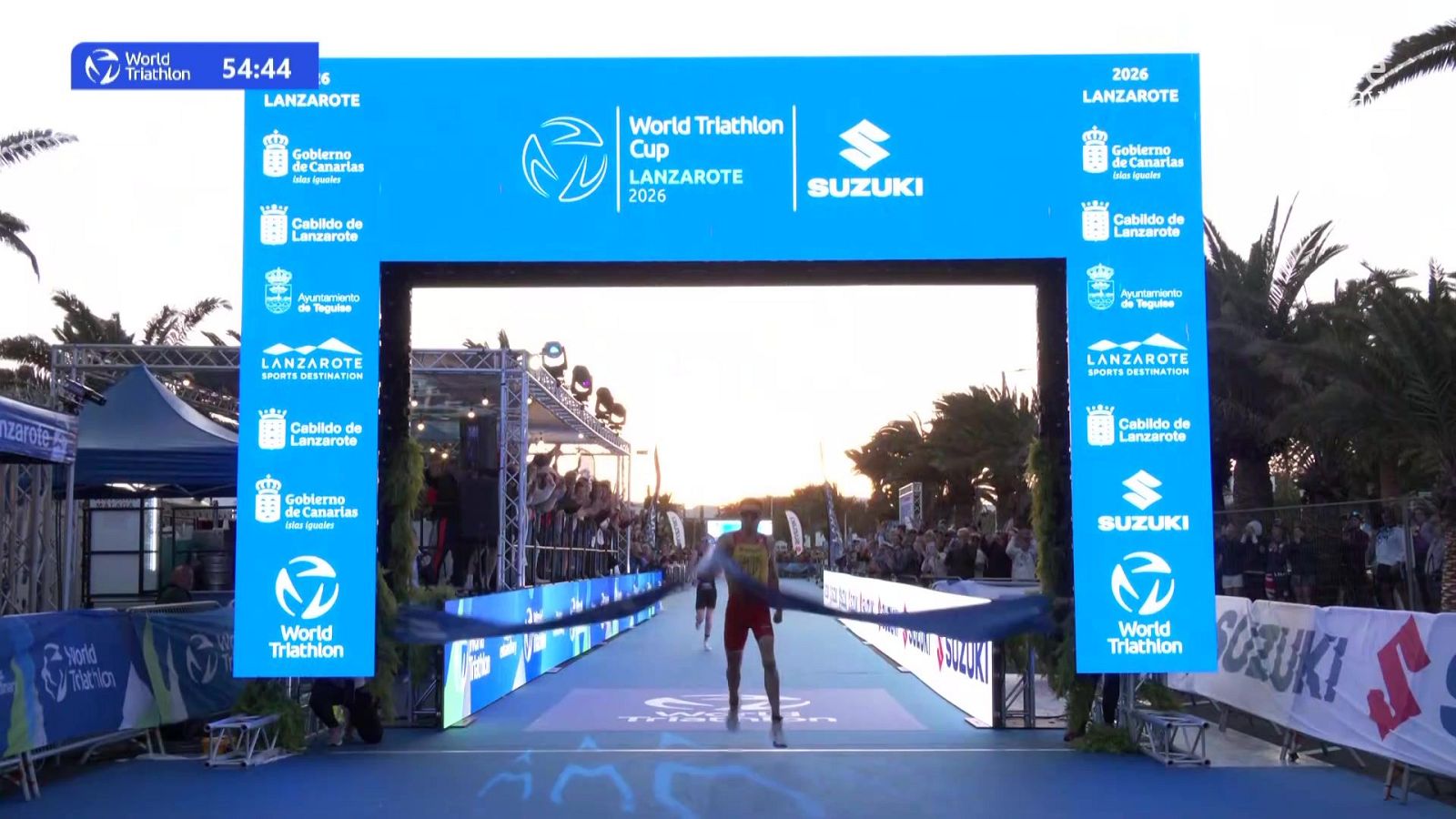 David Cantero gana en la Copa del Mundo de Triatlón de Lanzarote - Triatlón | Ver
