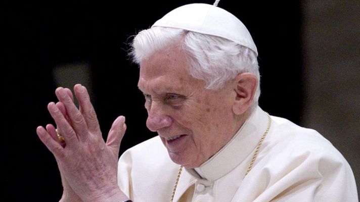 Informativo 24h - Benedicto XVI celebra este domingo su último Ángelus como pontífice