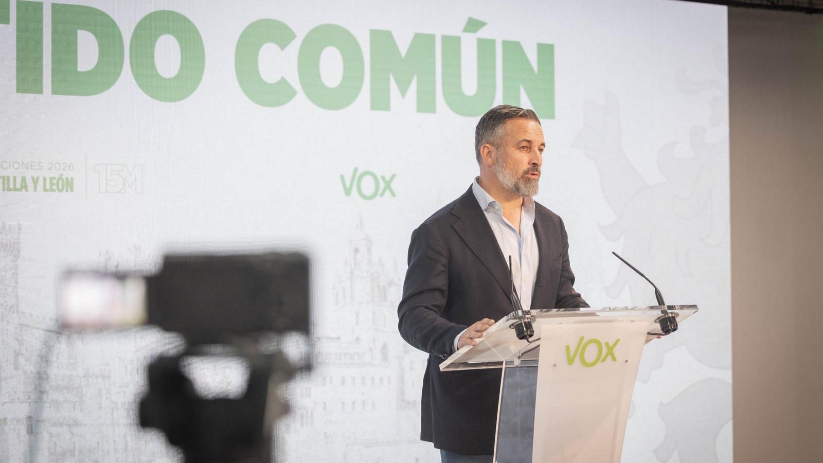 Abascal garantiza el "cambio de rumbo" en Castilla y León - Especiales informativos | Ver