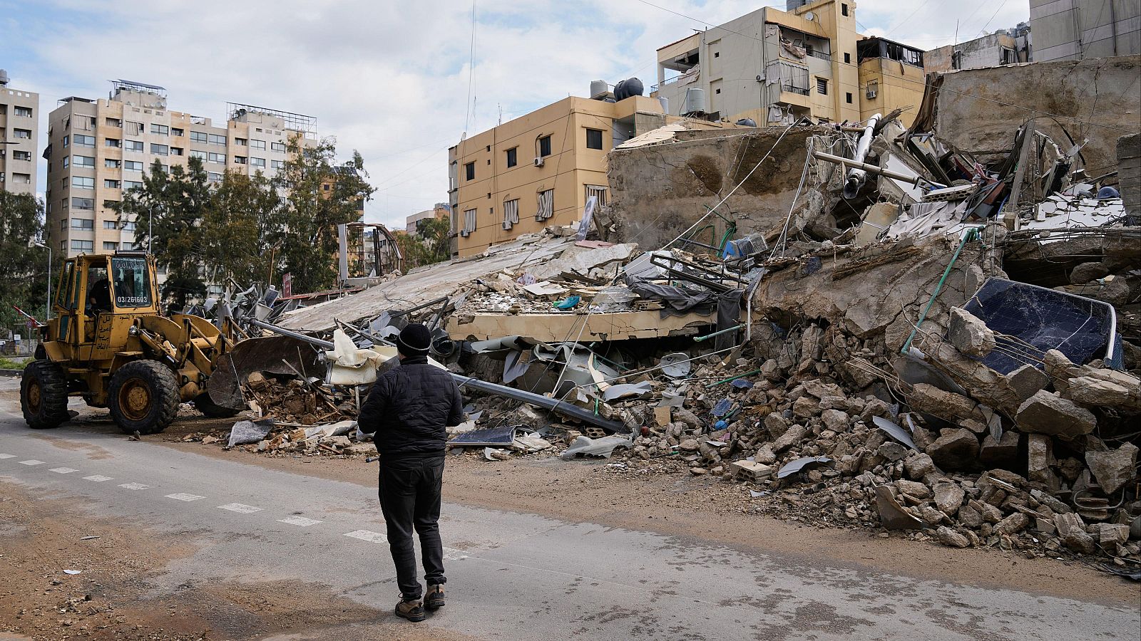 Líbano queda sumido en el caos tras la respuesta de Israel a Hizbolá - Diario 24 | Ver