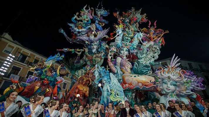 L'informatiu - Comunitat Valenciana - Convent de Jerusalem - Matemàtico Marzal aconseguix el primer premi de categoria d'Especial en les Falles