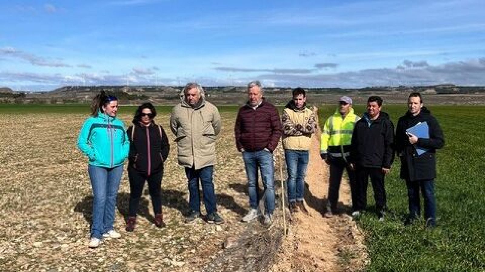 Organizaciones agrarias como UAGN denuncian grandes pérdidas por la plaga de conejos en Navarra - Telenavarra | Ver