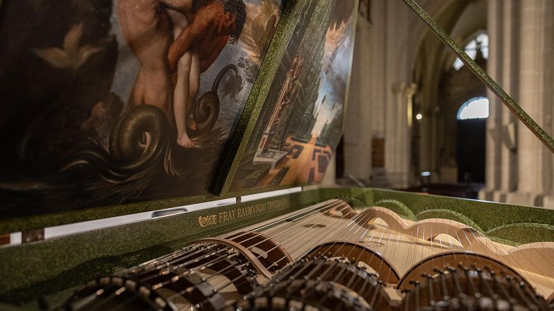 La lira del cielo, instrumento musical único, volverá a sonar el sábado en Toledo - Telediario 1 | Ver