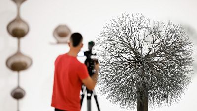 El museo Guggenheim de Bilbao acoge una retrospectiva de Ruth Asawa | RTVE Play