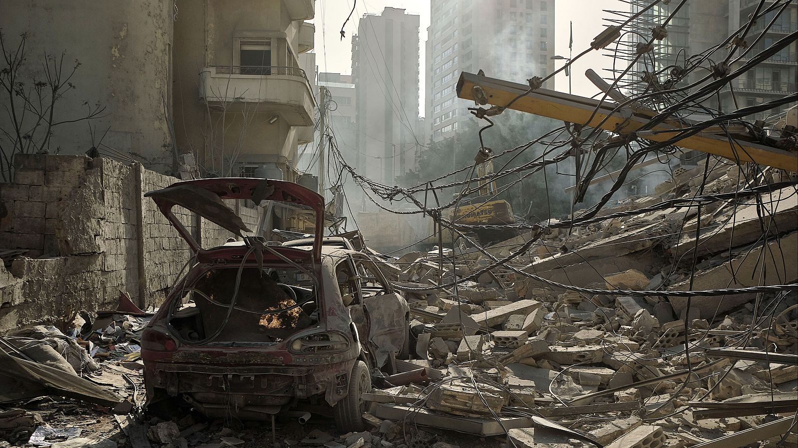 Ataques israelíes en Beirut causan más de diez muertos - Telediario 2 | Ver