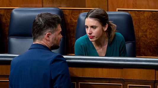 Irene Montero y Gabriel Rufi�n exploran v�as para una candidatura conjunta a las elecciones generales