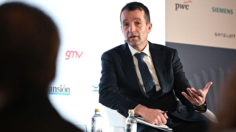 Escribano renuncia a la fusión con Indra al señalar el Gobierno un conflicto de intereses | Ver