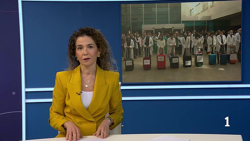 Último día de huelga médica esta semana con una nueva concentración a las puertas del San Pedro de Logroño - Informativo Telerioja | Ver