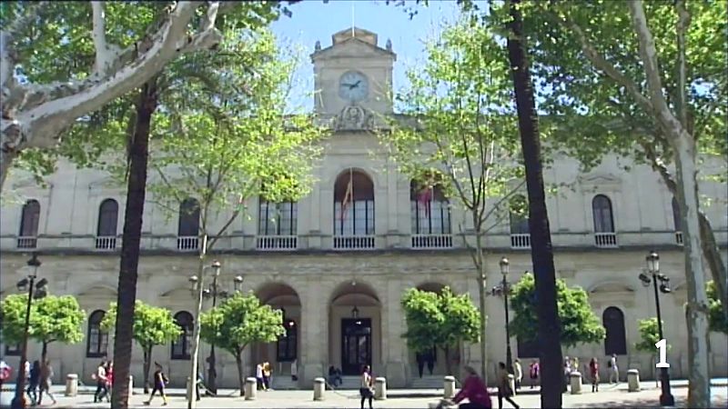 Prohibición burka en Ayuntamiento Sevilla - Noticias Andalucía | Ver