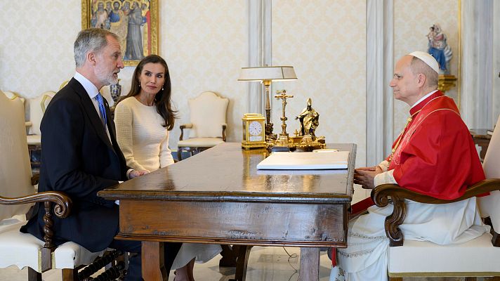 Telediario 1 - Los reyes se reúnen con el papa León XIV en el Vaticano