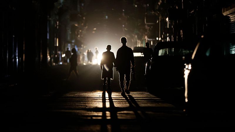 Cuba sufre el segundo apagón total en una semana - Fin de semana 24h | Ver