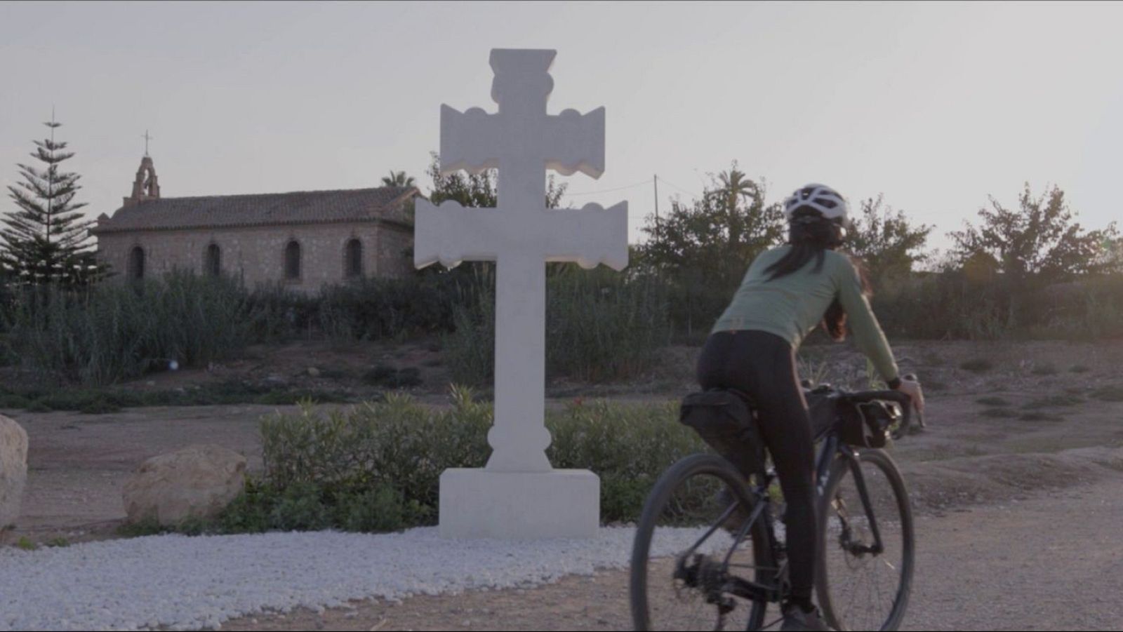 Un país en bicicleta. Diario de una ciclista - Episodio 8: De Orihuela a Caravaca de la Cruz - Un país en bicicleta. Diario de una ciclista | Ver