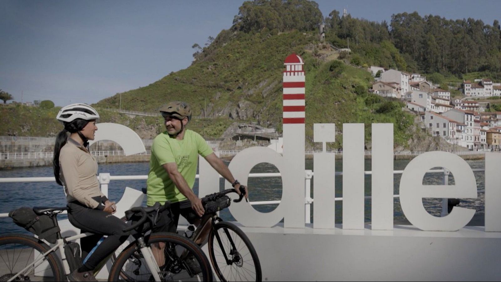 Un país en bicicleta. Diario de una ciclista - Episodio 9: Ruta de la costa y camino primitivo - Un país en bicicleta. Diario de una ciclista | Ver