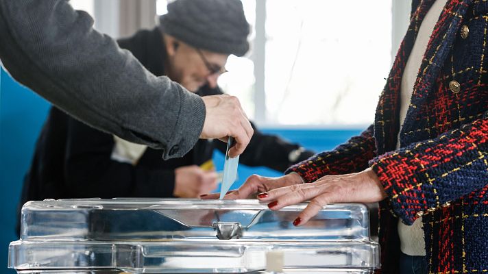 Telediario Fin de Semana - Francia celebra la segunda vuelta de las municipales