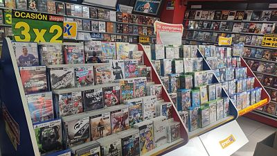 Valladolid pierde el pen�ltimo de sus videoclubs | Ver