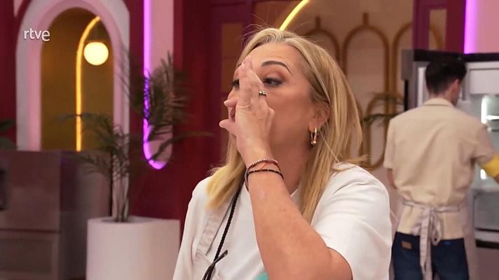 Top Chef: Dulces y Famosos - Belén Esteban vacila a Ivana Rodríguez: "Toma ya, tu primera pedorreta"