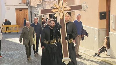 L'Ajuntament de Sagunt insta la confraria de Setmana Santa a fer els canvis necessaris per a incloure dones - L'informatiu - Comunitat Valenciana | Ver