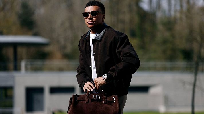 Los Deportes de La1 - Mbappé dice estar al 100% para darlo todo con el Real Madrid y con su selección