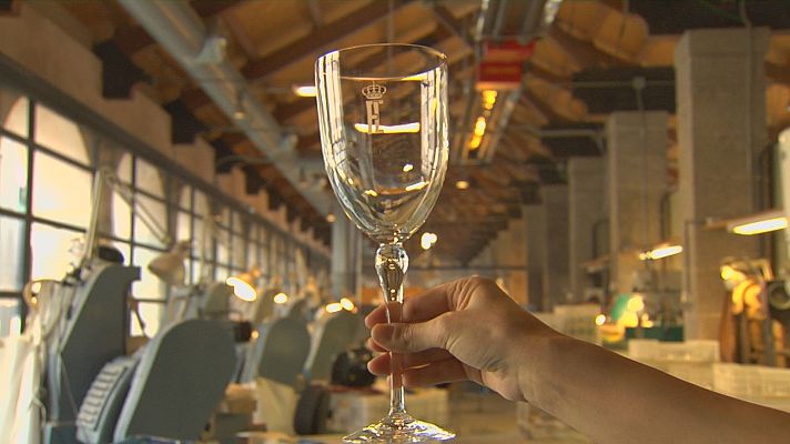 Noticias de Castilla y León - Una cristalería especial para la Casa Real española