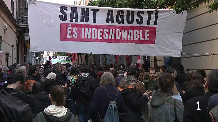 L'Informatiu - Ajornat el desnonament del bloc de Sant Agustí a Gràcia