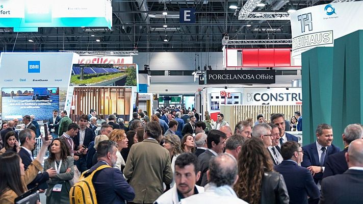 Telediario 1 - La feria Rebuild llega a Madrid con novedades sobre cómo serán las edificaciones del futuro