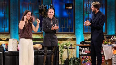 Ganarse la vida siendo "mujer, coja y esquiadora"