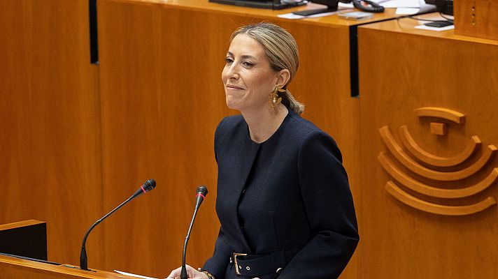 La tarde en 24h - PP y Vox avanzan en la negociación "medida a medida" para formar Gobierno en Extremadura y aclaran: "No hay acuerdo"